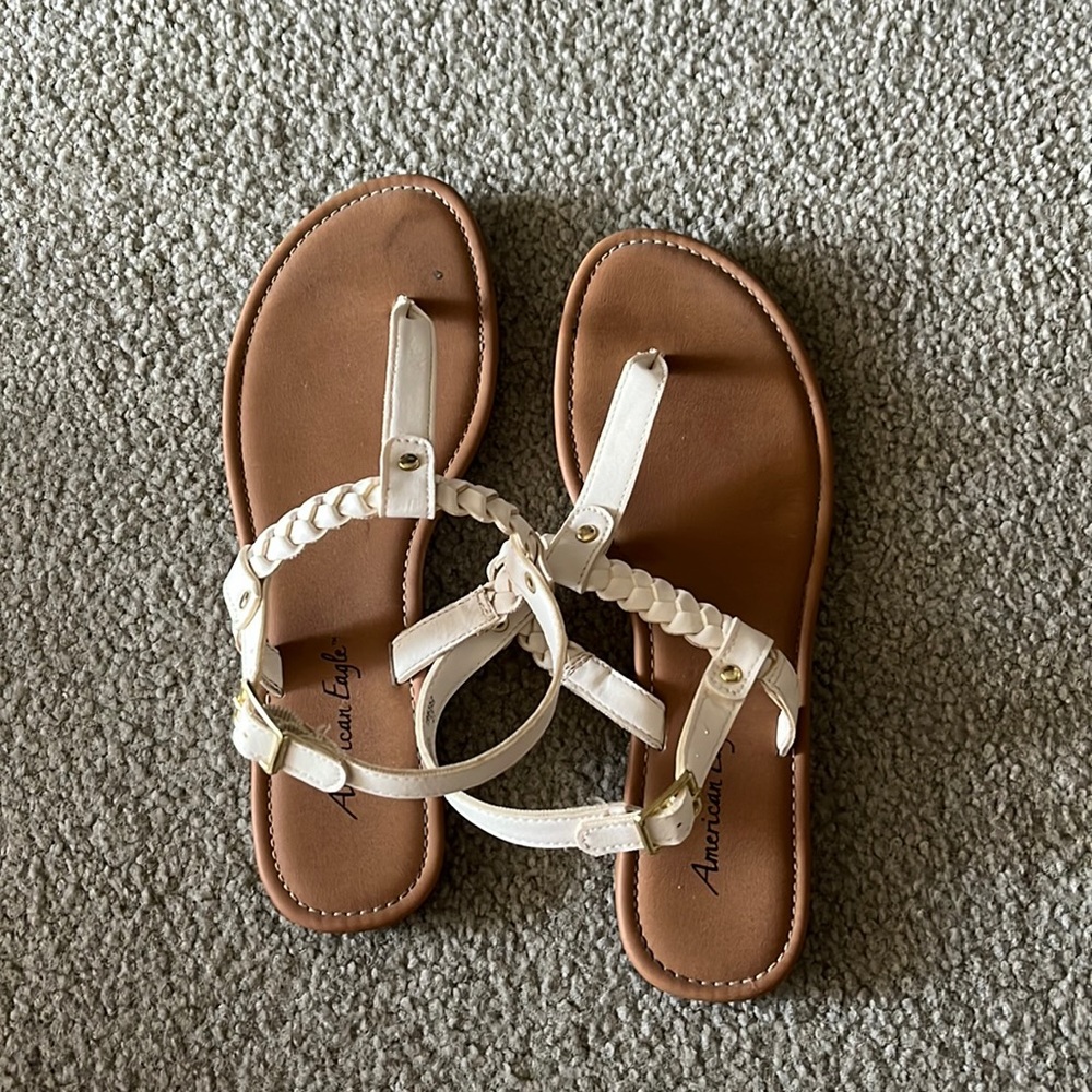 AMERICAN EAGLE SANDALS